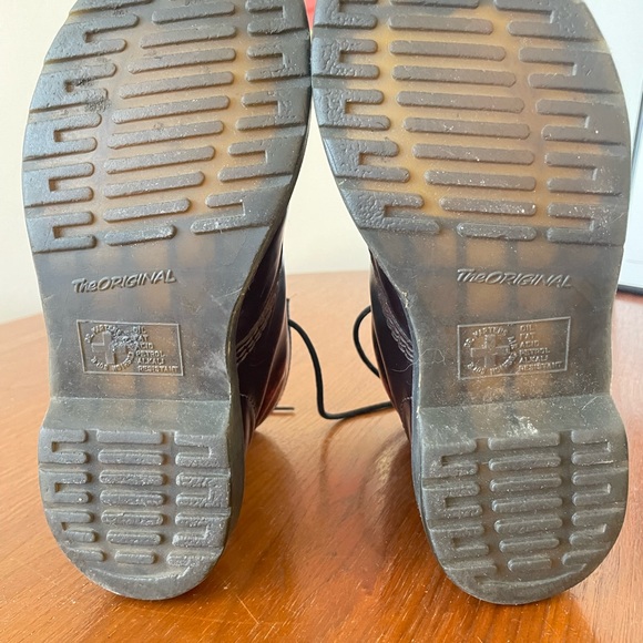 Dr. Martens 1460 8-Eye Boot for Women Ox blood. - Picture 5 of 7